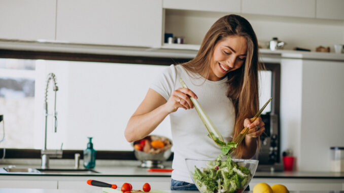 Alimentação saudável: como sua dieta impacta na saúde da pele?